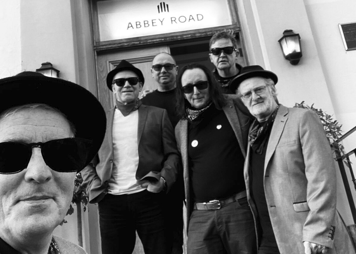 The Opacas in London