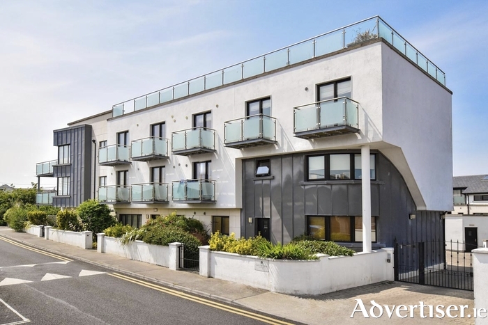 No 9 Fairhill Court.