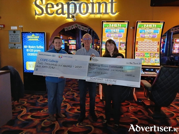 The team at Seapoint Leisure Centre organised a Bingo night and raised a phenomenal €5,300 for two local homeless charities, Galway Simon Community and COPE Galway. Pictured (l-r) are: Ellie Sainsbury (COPE Galway), Paul Freeney (Seapoint Leisure Centre) and Carol Hynes (Galway Simon Community).