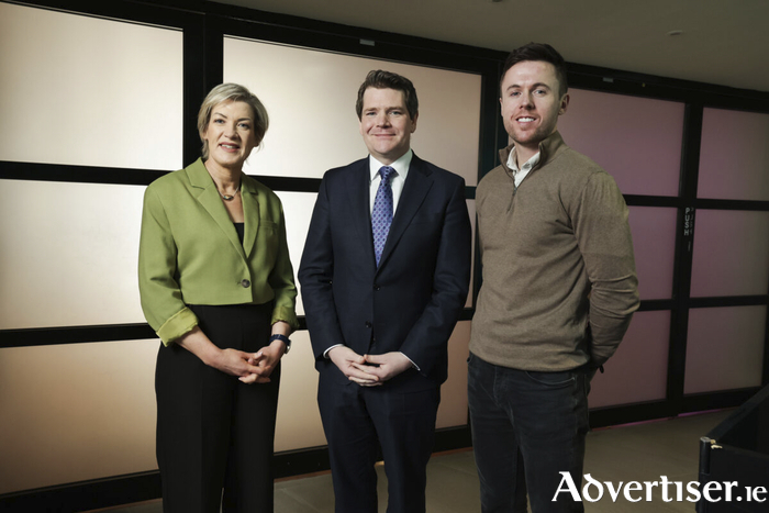 Margaret Hearty, Chief Executive of InterTradeIreland, Peter Burke, Minister for Enterprise, Tourism and Employment & Dr Paul Byrnes, Chief Executive and Co-Founder of Mavarick.