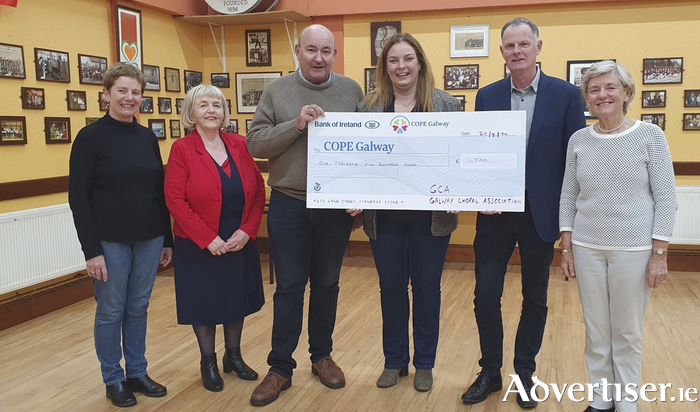 Galway Choral Association presenting the proceeds from a recent concert to COPE Galway
L-R:  Catherine O’Dowd, Geraldine Kyne, Norman Duffy (GCA), Gillian McNamee COPE Galway, Tony Roe, Deirdre Squires (GCA).