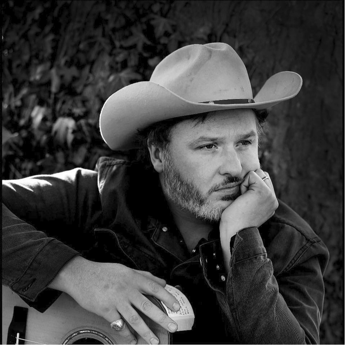 Mundy plays 'Headfest' in Headford on Sunday, June 1