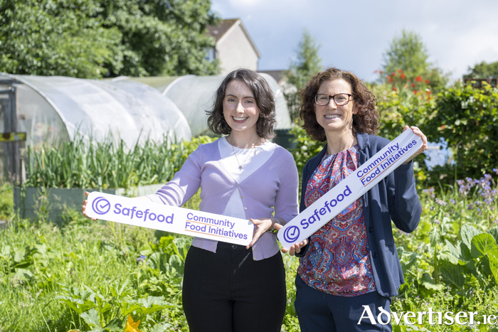 Grainne Ní Eidhin Community Link and Imelda Gormally Community Development and SICAP Co-ordinator from Galway City Partnership in Galway which is one of 28 community projects to be awarded a share of €1.5 million of Safefood Community Food Initiatives funding to positively influence the eating habits of people in low-income communities across the island of Ireland. For more information, visit www.safefood.net/community-food-initiatives  Photo: Andrew Downes, Xposure