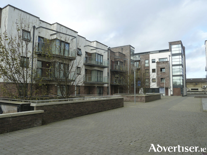 No 128 Cuirt Seoige.