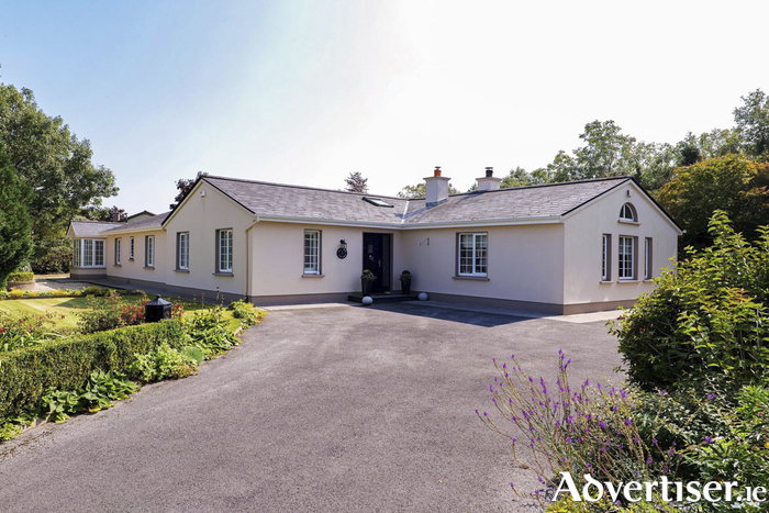 Exterior of Windyridge, 
No 1 Carraig Ban. 