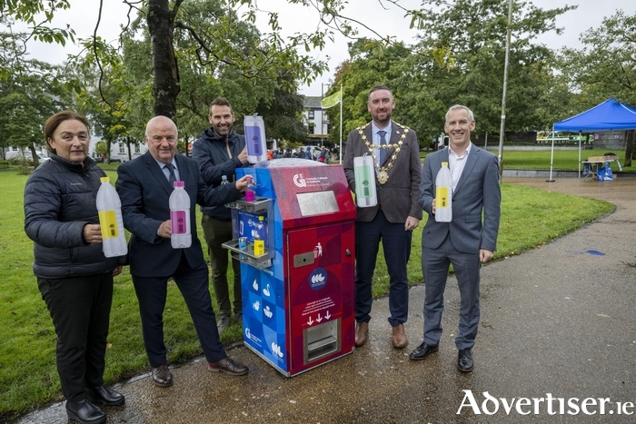 Fiona Holland, Senior Engineer, Galway City Council; Fergal Cushen, Environmental Awareness Officer, Galway City Council; Patrick Greene, Director of Services, Galway City Council; Cllr Mike Cubbard, Mayor of the City of Galway, and Dermot Mulligan, Chief Marketing Officer, Re-turn
Photo:  Andrew Downes, 