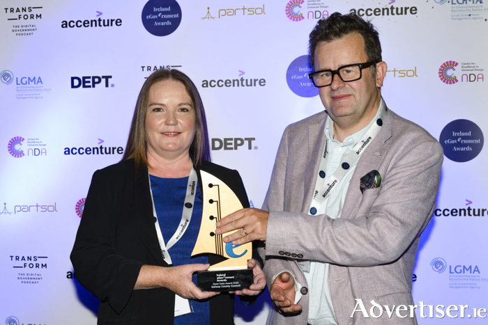 Pictured with the 2025 Ireland eGovernment Open Data Award, left to right: Brídín Feeney, GIS Officer, Galway County Council, and Giles Newsome, CEO of iConnect101 and a member of this year’s judging panel.