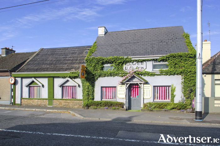 Former Flower Haven premises, Innplot, Oranmore. 