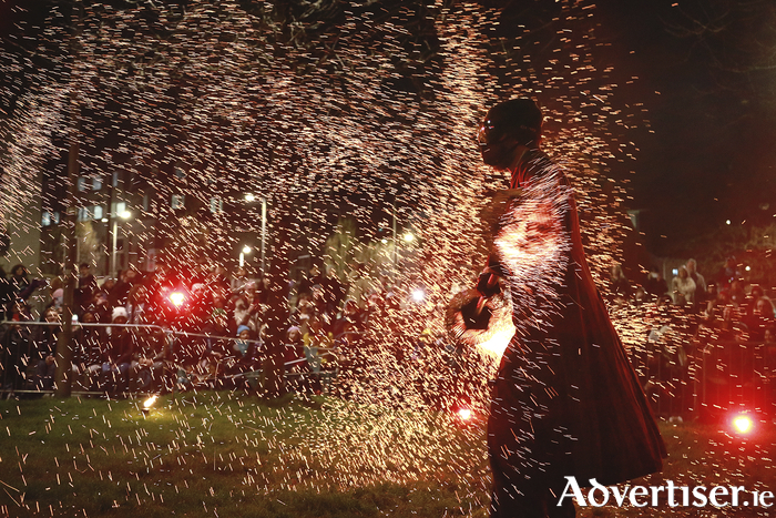 Rogu Fire Show at Tonnta 2025.