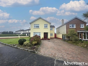 Dun Aengus, No 110 Seacrest.