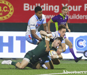 Connacht&rsquo;s Caolin Blade scores a try to spite the efforts of Vodacom Bulls&rsquo; Sebastian de Klerk in action from the United Rugby Championship game at the Dexcom Stadium on Friday night. 
(Photo: Mike Shaughnessy)