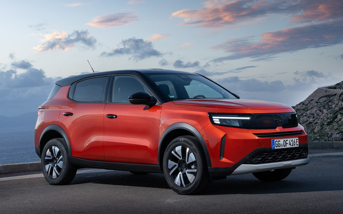 The new Frontera Electric retails in Ireland from €24,606 inclusive of SEAI grant and VRT rebate.