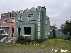 Glenville, Maunsells Road.