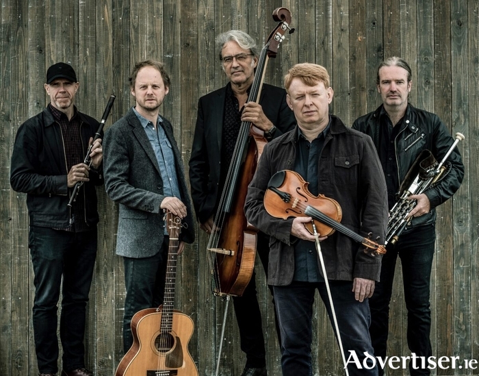 Lúnasa is a world renowned traditional Irish band