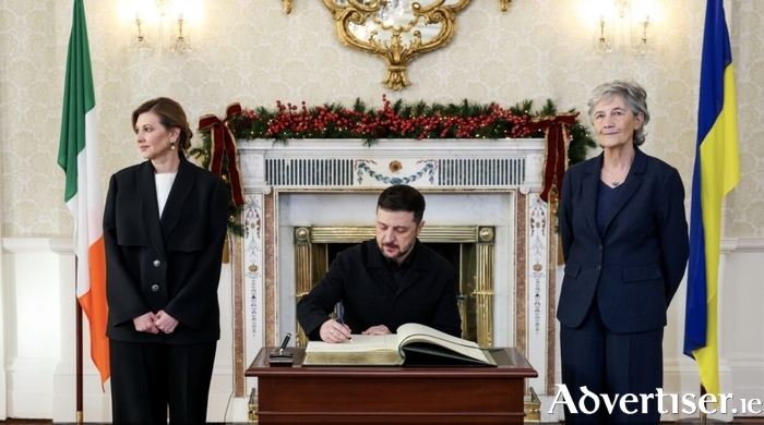 President Connolly receives President Zelensky and First Lady Olena Zelenska on a courtesy call.