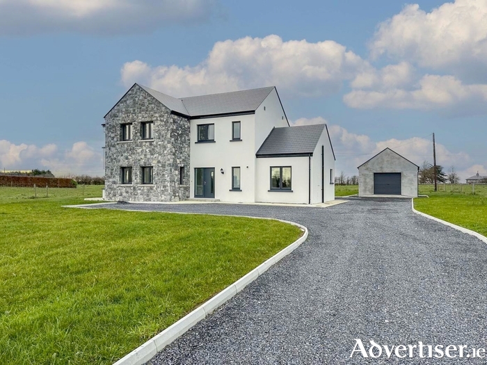 Cooleeny, Kilreekil, Loughrea.