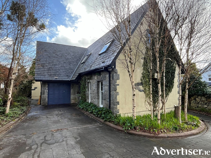 The Mews, Rockbarton Park.