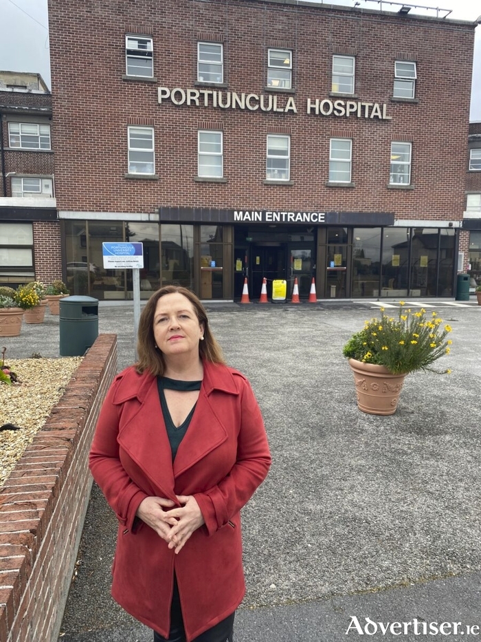 Cllr Dr Evelyn Parsons.