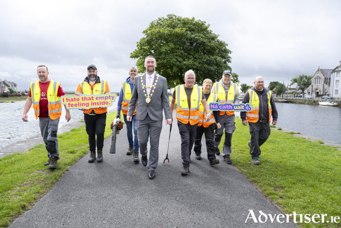 Litter Management Unit staff with Mayor of the City of Galway, Cllr Mike Cubbard at the launch of an anti-litter initiative in the Claddagh earlier this year. Photo: Andrew Downes.