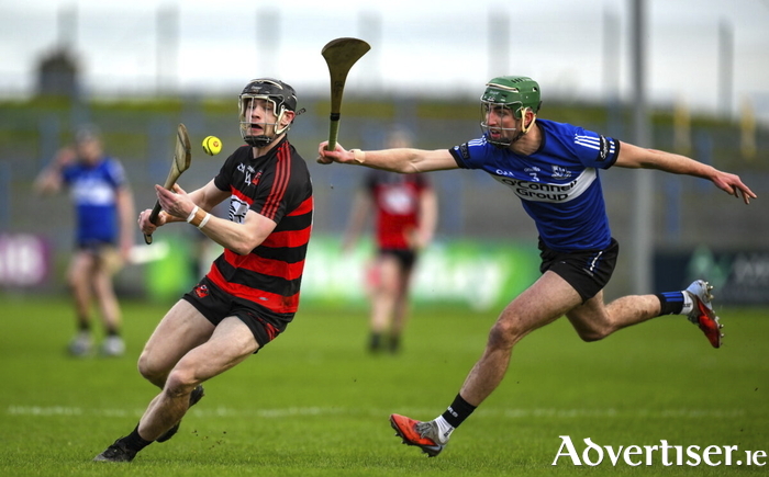 Kevin Mahony of Ballygunner gets away from Cillian Roche of Sarsfields during the AIB Munster GAA Hurling Senior Club Championship semi-final match between Ballygunner and Sarsfields at Azzurri Walsh Park in Waterford. (Photo by Brendan Moran/Sportsfile)