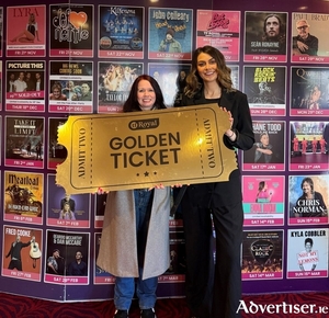 (L-R) Golden Ticket Winner, Michelle Kilcoyne, with Fiona Coyne, Marketing Manager of the TF Royal Theatre.