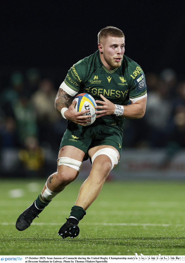 Sean Jansen of Connacht during the United Rugby Championship match between Connacht and Vodacom Bulls at Dexcom Stadium in Galway. 
(Photo by Thomas Flink