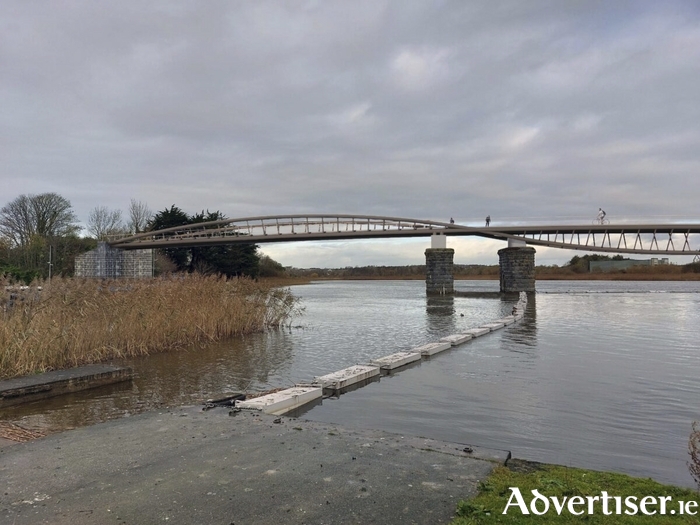 Galway City Council is intent on progressing a pedestrian and bicycle link across the stone abutments of the former Clifden Railway Bridge, despite national funding cancelled for this piece of the Connemara Greenway.