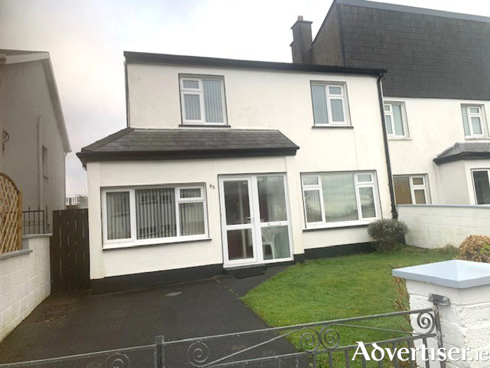 No 93 Rockfield Park.