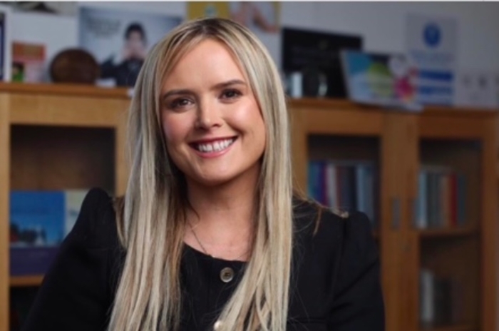 Mairead N&iacute; Fh&aacute;tharta, Principal of Col&aacute;iste Naomh Eoin.