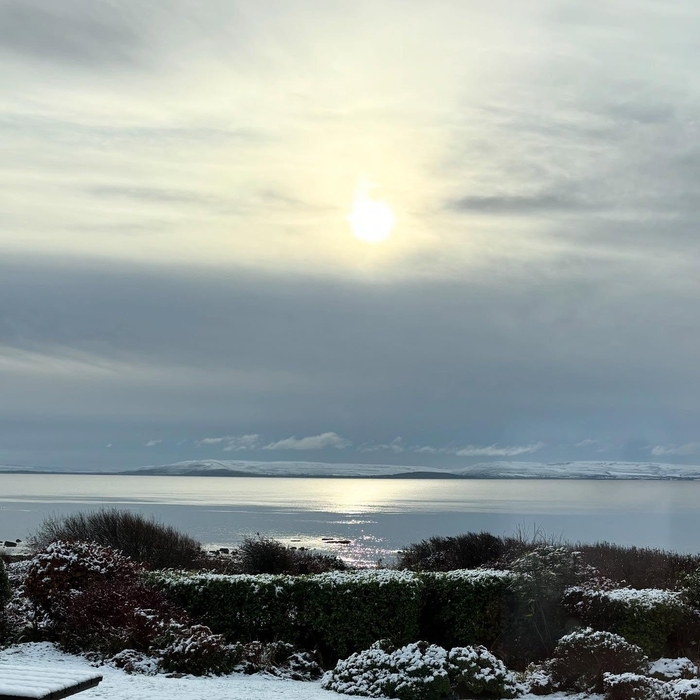 Once a tiny fishing village battered by sea winds, Bearna has grown into the scenic seaside town we know today.