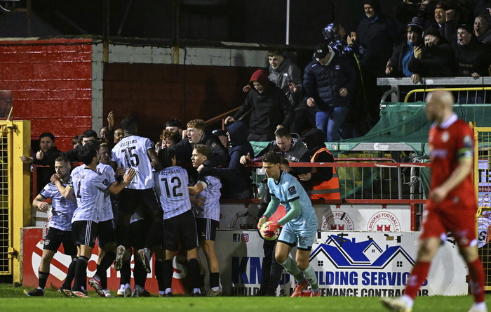 Galway United players celebrates their side's first goal, scored by Kris Twardek during the SSE Airtricity Men's Premier Division match between Shelbourne and Galway United at Tolka Park in Dublin. (Photo by Sam Barnes/Sportsfile)