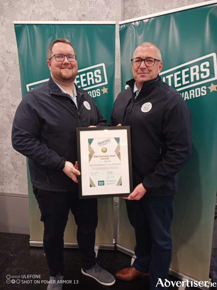 Brian O&rsquo;Connell, Chair of the Moyne Villa committee and Jason Gavin, Head Coach.