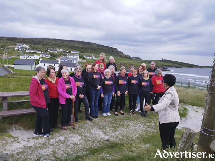 Dawn Chorus singers