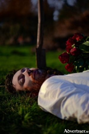 Galway-based theatre artist Rapha&euml;l Adams combines Jonathan Swift's work and the topic of dating in his upcoming show.