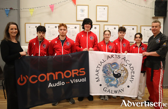 Nicola O&rsquo;Connor, sponsor, with local IMAF club members and European IMAF president David Buckley.