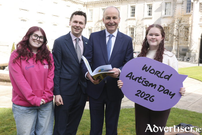Hazel Nolan, Adam Harris, An Taoiseach M&iacute;che&aacute;l Martin, and Amy Nolan from Galway.