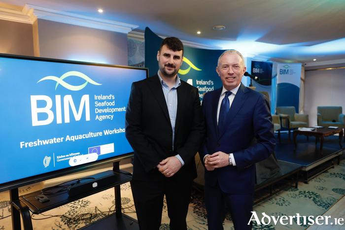 &Oacute;ir na Farraige (ONF) Managing Director, Gareth Murphy with Deputy Minister Timmy Dooley, Minister of State at the Department of Agriculture, Food and the Marine with special responsibility for Fisheries and the Department of the Environment, Climate and Communications with special responsibility for the Marine at the ONF/EU&rsquo;s Institute of Innovation and Technology&nbsp;(EIT) partnership announcement.