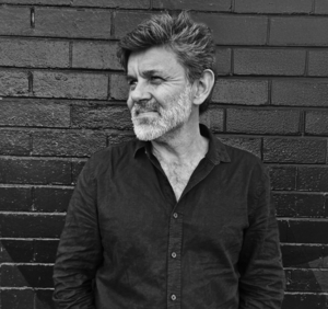 Roesy will perform in Spiddal this Friday