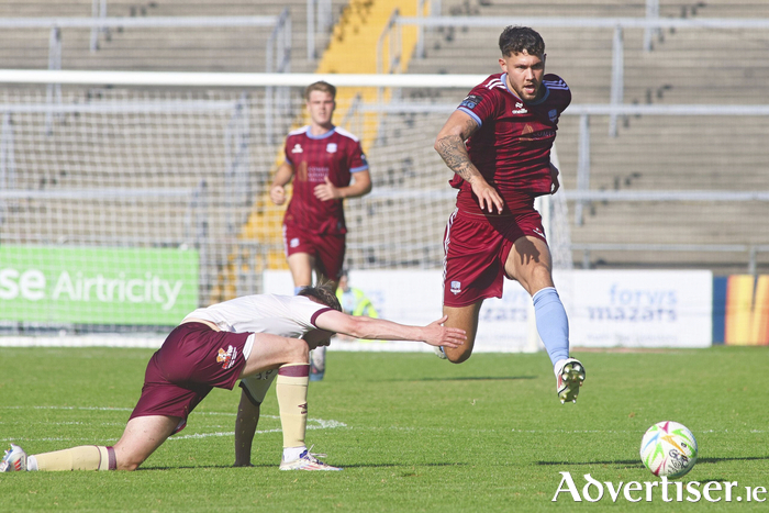 United&rsquo;s Matty Wolfe in action from the SSE Airtricity Men&rsquo;s Premier Division game at Pearse Stadium. (Photo: Mike Shaughnessy)