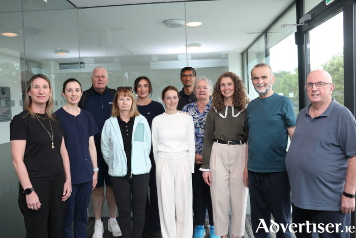 Pictured at the Cardiac Rehabilitation Programme, Knocknacarra Community Centre, Galway, from left, Naomi Flynn, Assistant Staff Officer Integrated Care Programme; Sarah Lee, Staff Nurse Cardiology; Gerard Carr; Danielle Derivan, Cardiac Rehabilitation Co-Ordinator; Thomas Samuel, Senior Physiotherapist Cardiac Rehabilitation; Catherine U&iacute; Chadhain; Ciara Casey, Clinical Specialist Dietitian in Cardio-Metabolic Chronic Disease; Padraic Lydon and Martin Seary. Front from left, Teresa Higgins, Interim Operational Lead Integrated Care Chronic Disease Programme and Anne Gibbons.