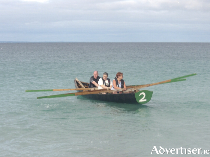 Gael and Una McDonagh with Coamhan Gerry, competing in the 2 women/1 man race. Photo: Gr&aacute;inne Greene 