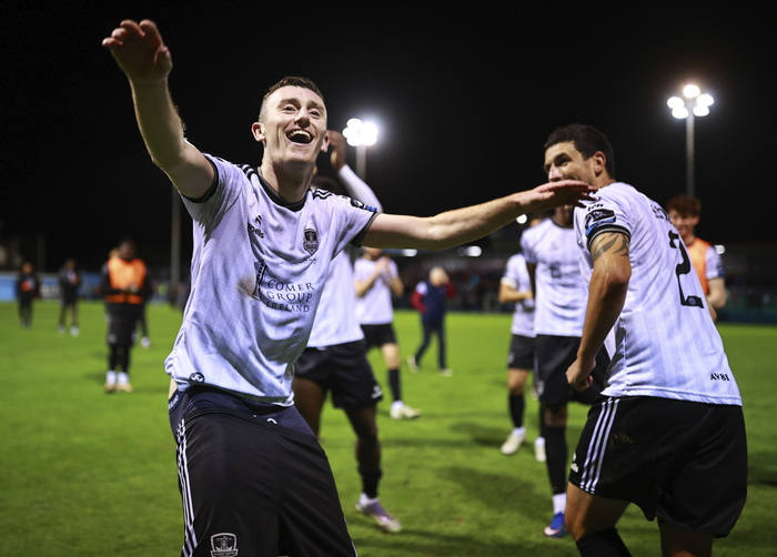 Lee Devitt celebrates after his side's victory in the Club Orange Men's FAI Cup quarter-final against Drogheda United. (Photo by Thomas Flinkow/Sportsfile)