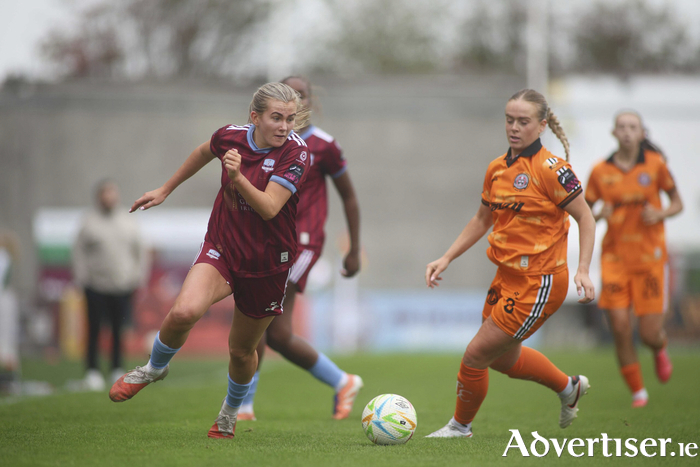 Galway United&rsquo;s Emma Doherty and Bohemians' Hannah Healy in action from the Women&rsquo;s Premier Division game at Eamonn Deacy Park. (Photo: Mike Shaughnessy)