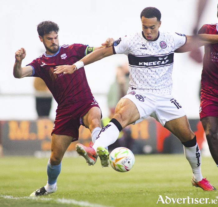 Galway United captain Jimmy Keohane and Bohemian&rsquo;s Douglas James Taylor in action from the Premier Division game at Eamonn Deacy Park. (Photo: Mike Shaughnessy)