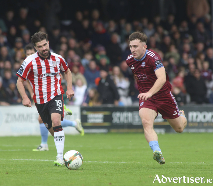 Ed McCarthy and Brandon Fleming in action from the Club Orange Men's FAI Cup semi-final at Eamonn Deacy Park. (Photo: Mike Shaughnessy)