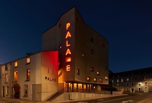 P&aacute;l&aacute;s is five storeys high over a double-height basement