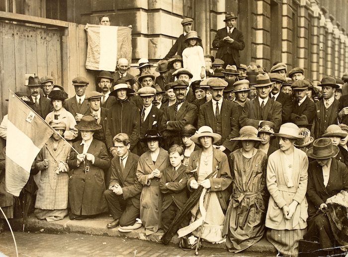 Crowds holding a prayer vigil outside Whitehall during 1921 during the Treaty negotiations